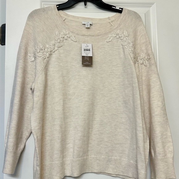 J. Jill Cream Crew Neck Sweater - Picture 4 of 6